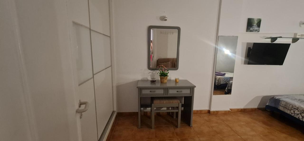 Vivienda Vacacional Marineda Sol Con Piscina El Medano Εξωτερικό φωτογραφία